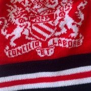 Manchester Coat of Arms Red Bobble Hat